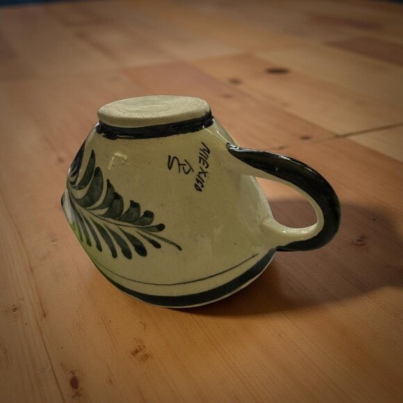 Hand-Painted Tonalá Mexican Pottery Pitcher – Signed RS – 7” Folk Art Floral – F - Picture 7 of 7